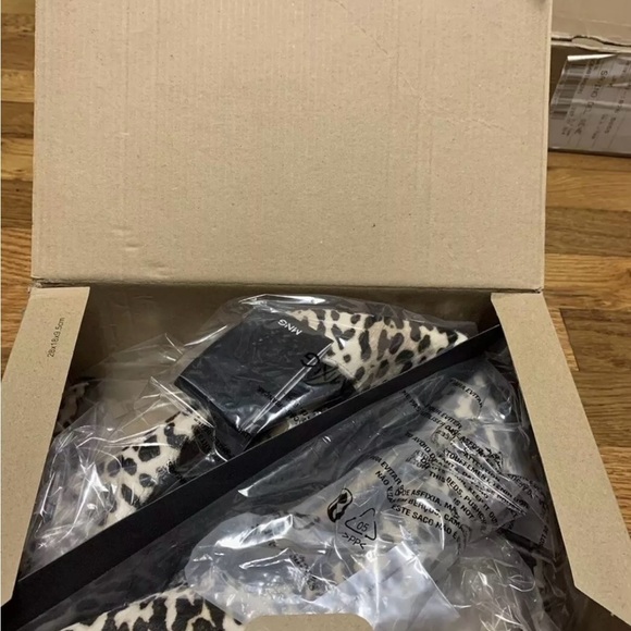 NWT Mango Leopard Heels Xenia Pony Hair Pointed Toe Pumps Size 38 / US 7.5 Black - Picture 8 of 9